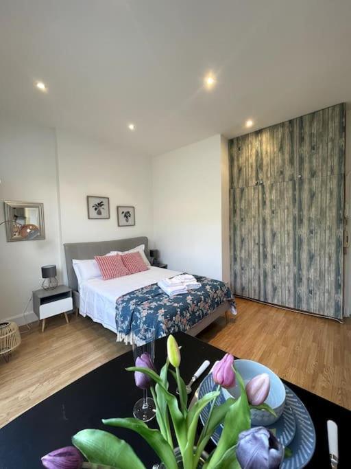 Cute&Cozy Studio Apt In Barons Court Londra Dış mekan fotoğraf
